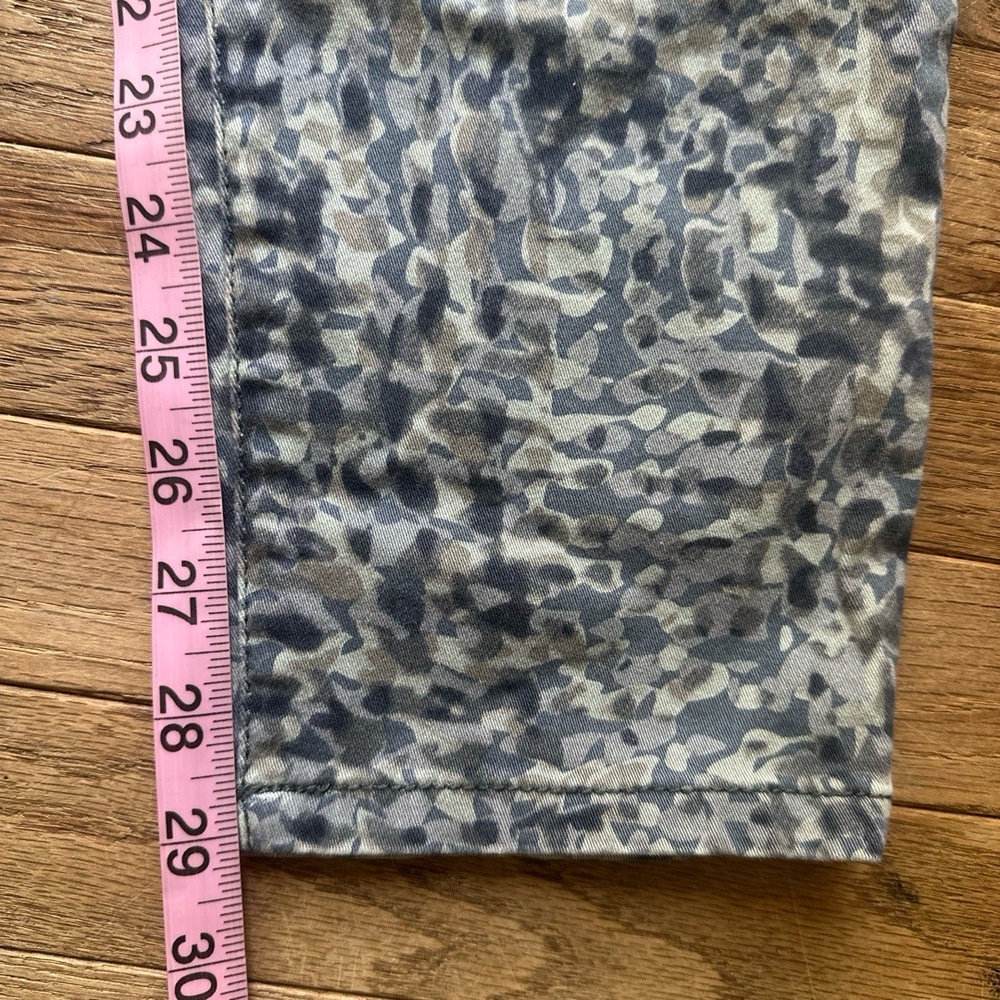Cabi Pants Blue Modern Camo 604 Size 12 Abstract Pattern Contemporary Chic - Picture 6 of 7